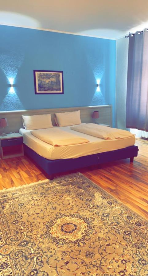 Hotel-Restaurant Kastel برنكاستيل كويس المظهر الخارجي الصورة